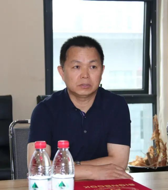 愛心奶情系學(xué)子，公益情溫暖人心—河南花花牛乳業(yè)集團助力基金會“圓夢計劃?一杯奶”公益項目，愛心捐贈善款50萬元！